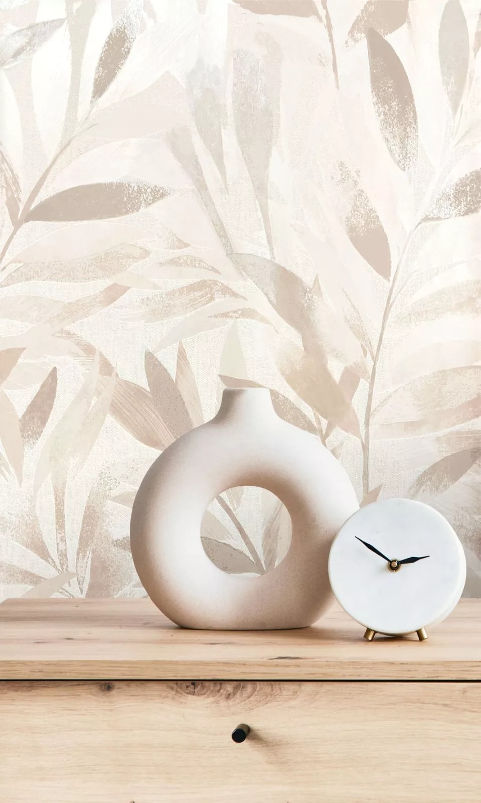 Beige Metallic Leaf Wallpaper White Gold - Image 4