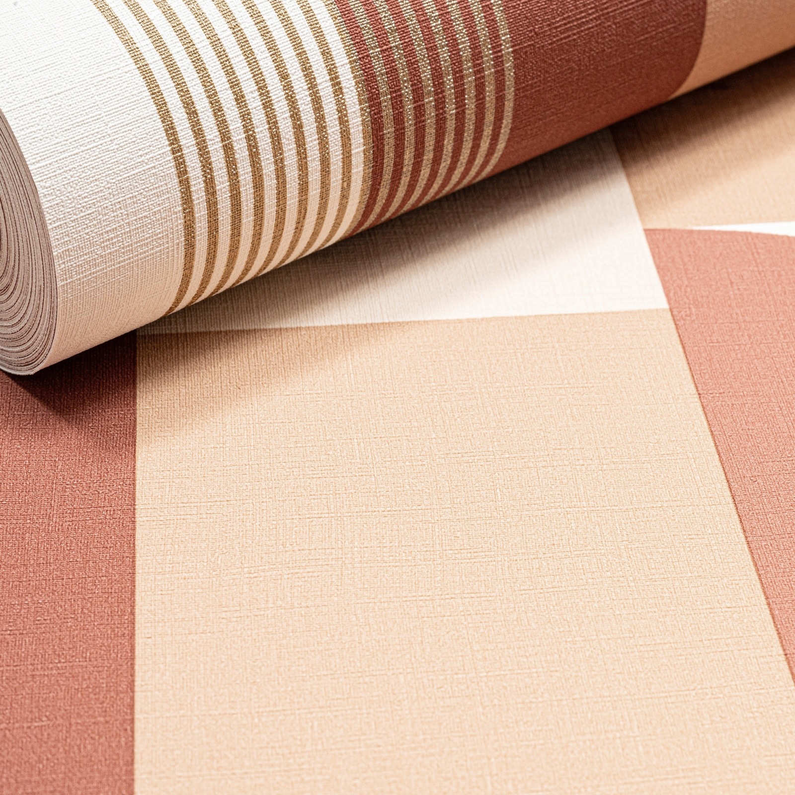 Multicoloured Geometric Gold Shimmer Wallpaper - Image 6