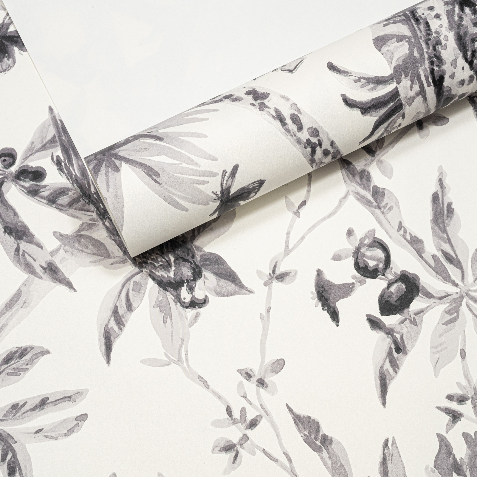 White Grey Jungle Palm Trees Smooth Finish Slightly Imperfect Wallpaper - Image 5