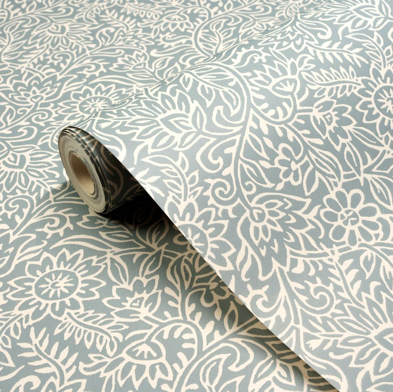 Blue Floral Trail Wallpaper Smooth Finish Feature - Image 2